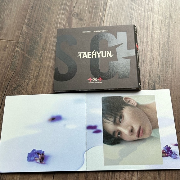 Tomorrow x Together K-Pop - Thursday’s Child Minisode 2 Album and Posters - Picture 5 of 9